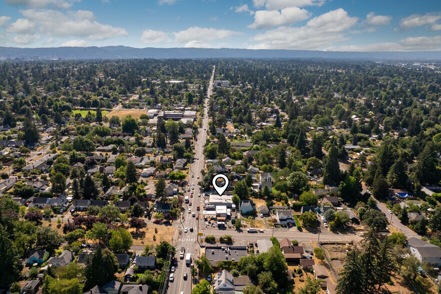 More Photos Of 7131 NE Prescott St, Portland Storefront Retail Office For Sale