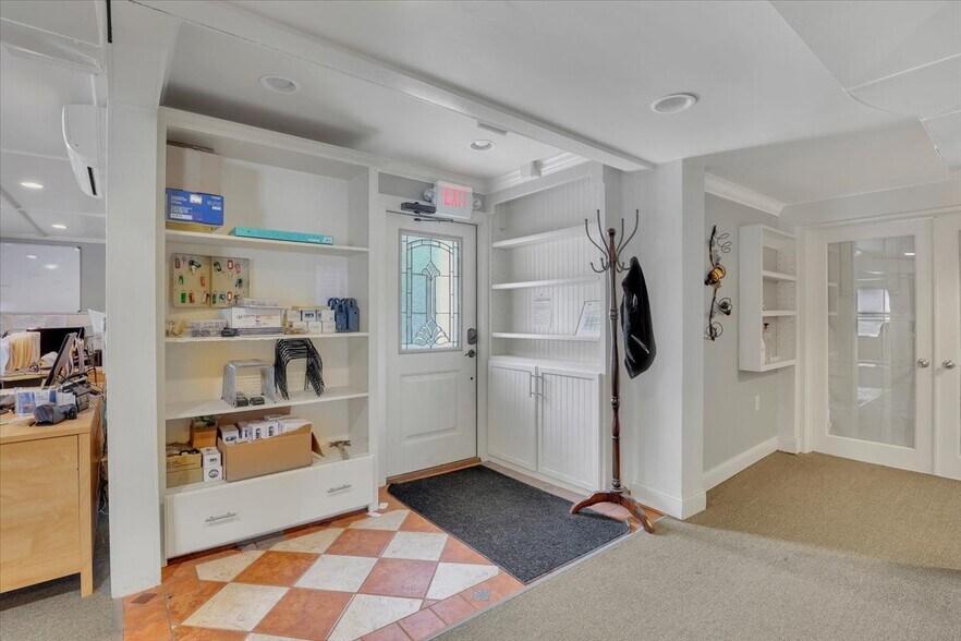 More Photos Of 326 Route 87, Columbia Office For Lease