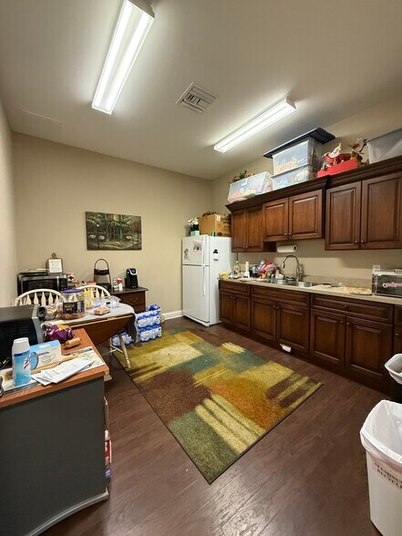 More Photos Of 7076-7078 W Gulf To Lake Hwy, Crystal River Medical For Sale