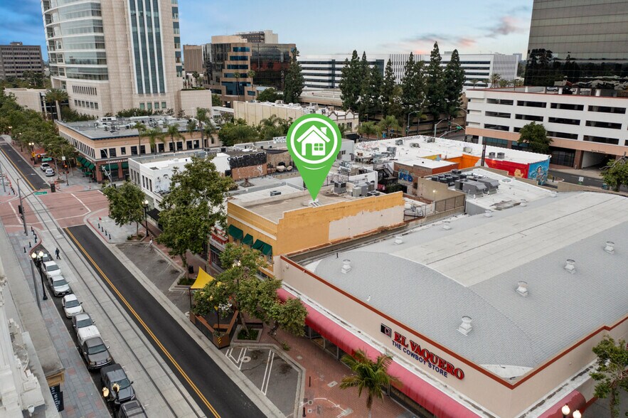 More Photos Of 209-211 W 4th St, Santa Ana Storefront Retail Office For Sale