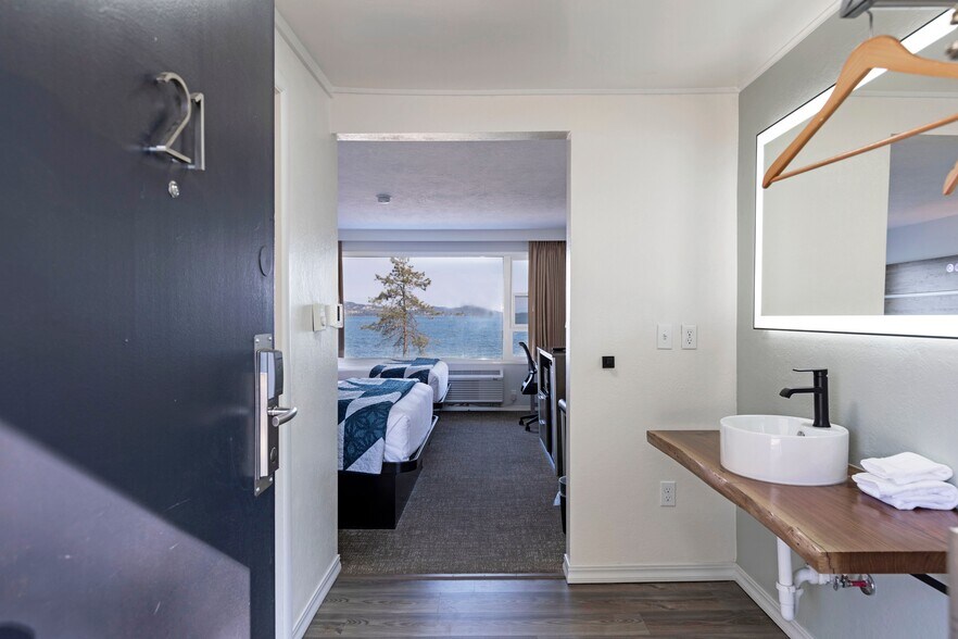 More Photos Of 49825 US Highway 93, Polson Hotel For Sale