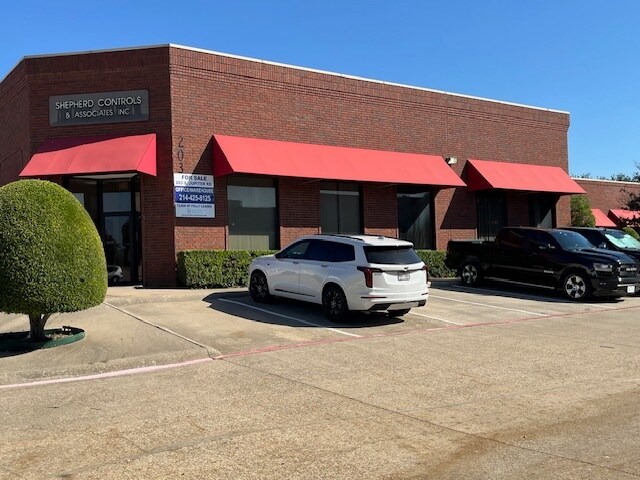 Primary Photo Of 203 S Jupiter Rd, Allen Light Distribution For Sale