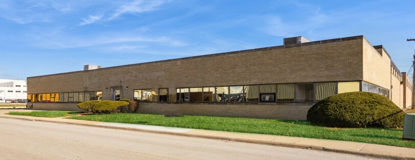 Primary Photo Of 1975 N Hawthorne Ave, Melrose Park Warehouse For Lease