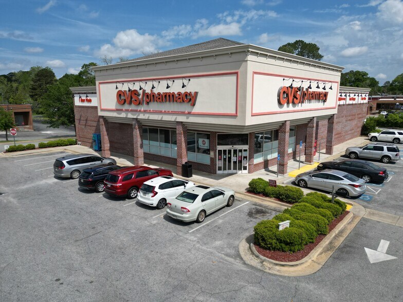 Primary Photo Of 111 E 8th St, Tifton Drugstore For Sale