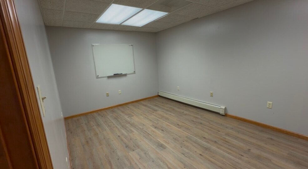 More Photos Of 514 Pellis Rd, Greensburg Medical For Lease