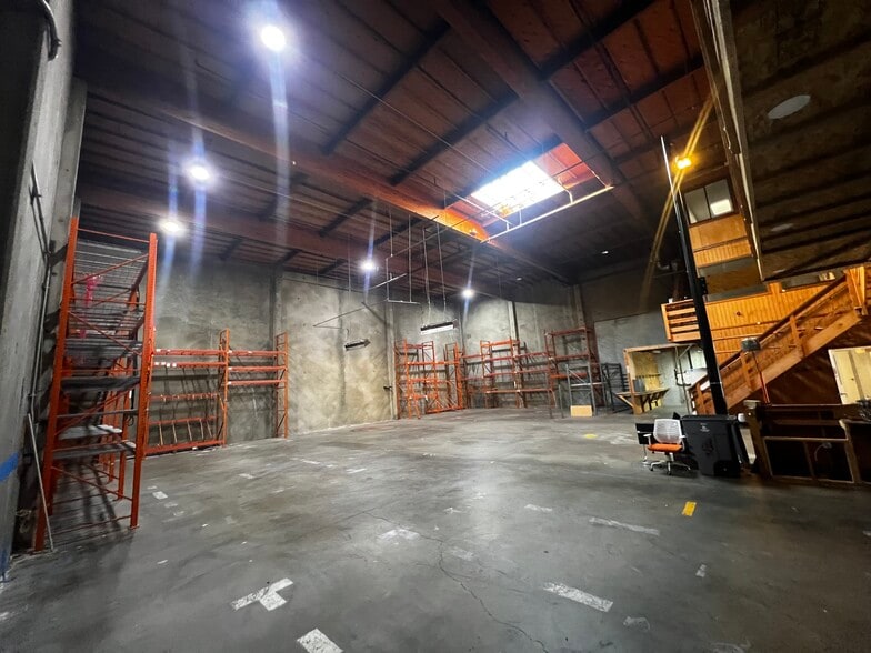 Primary Photo Of 222 Dore St, San Francisco Warehouse For Lease