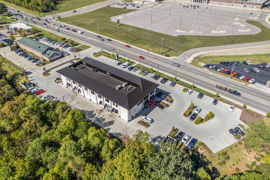More Photos Of 12800 Lebanon Road, Mount Juliet Storefront Retail Office For Lease