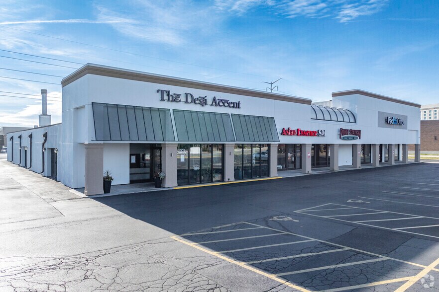 Primary Photo Of 801 E Butterfield Rd, Lombard Unknown For Lease