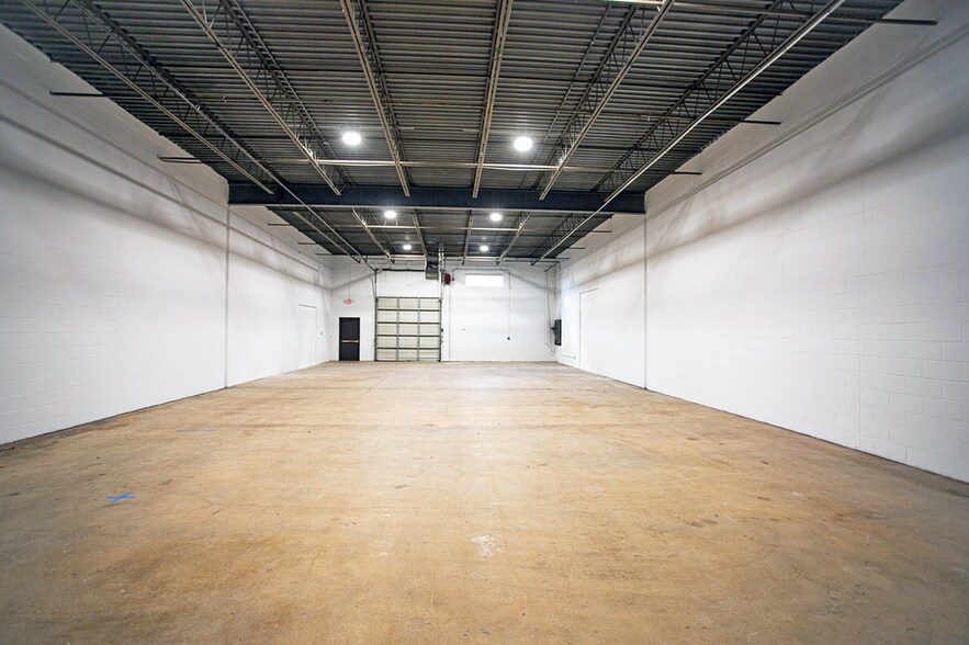 More Photos Of 2301 Haddonfield Rd, Pennsauken Distribution For Lease