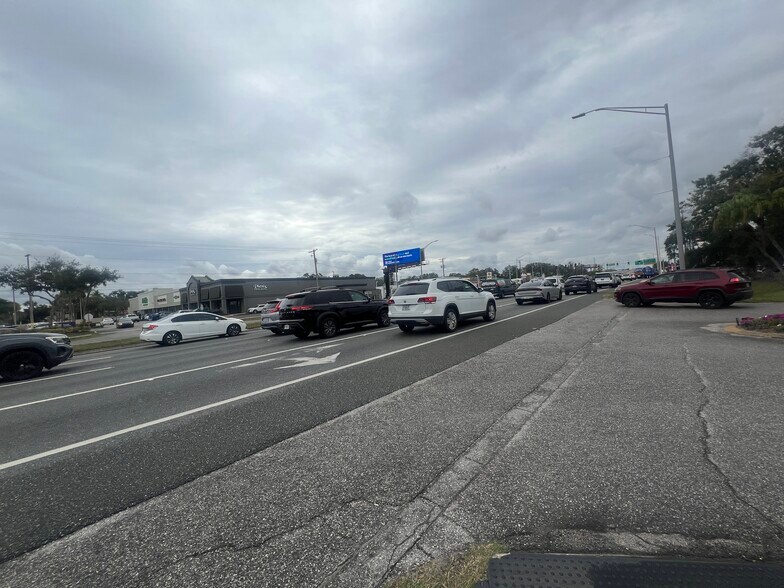 More Photos Of 10008 N Dale Mabry Hwy, Tampa Medical For Lease