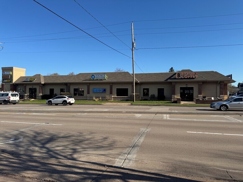 Primary Photo Of 300 E Bridge St, Wausau Storefront For Sale