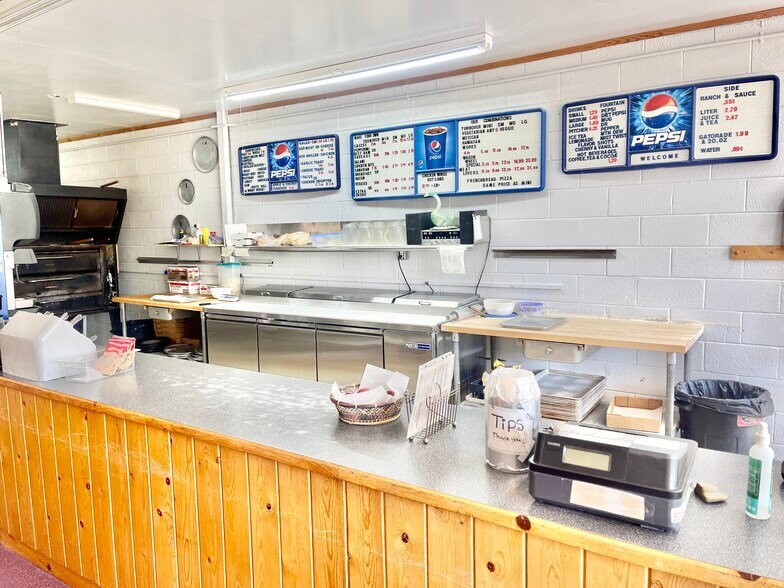 More Photos Of 156 S Main St, Monticello Restaurant For Sale