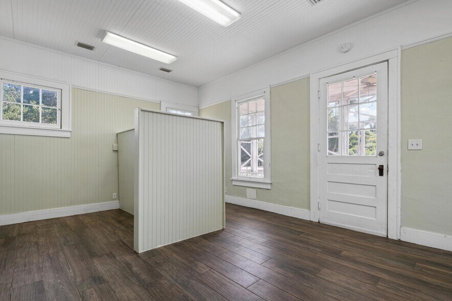 More Photos Of 12280 US Highway 301 N, Parrish Land For Sale