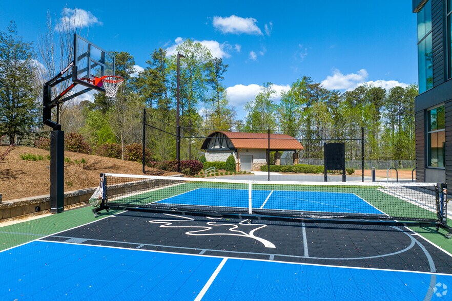 More Photos Of 1150 Sanctuary Pky, Alpharetta Unknown For Lease