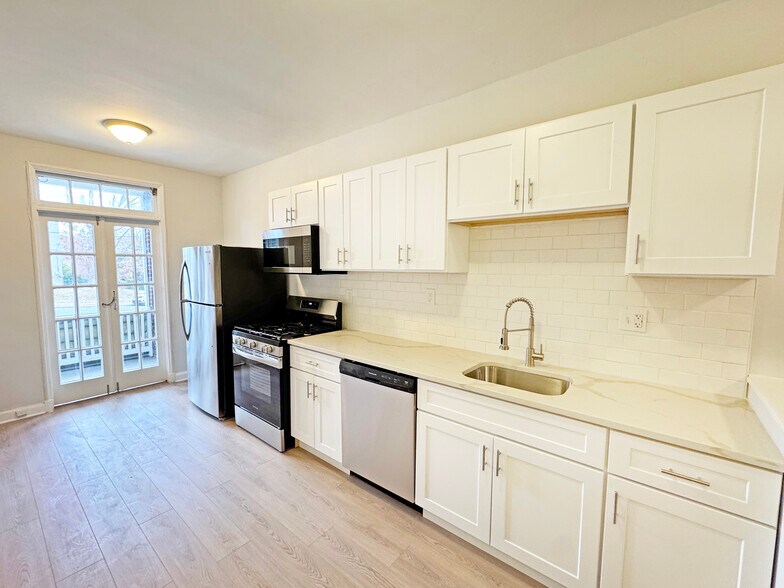 More Photos Of 2925-2929 Pennsylvania Ave SE, Washington Apartments For Sale