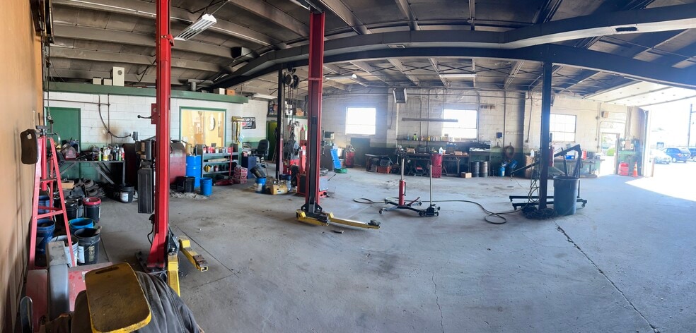 More Photos Of 707 Secane Rd, Primos Auto Repair For Sale