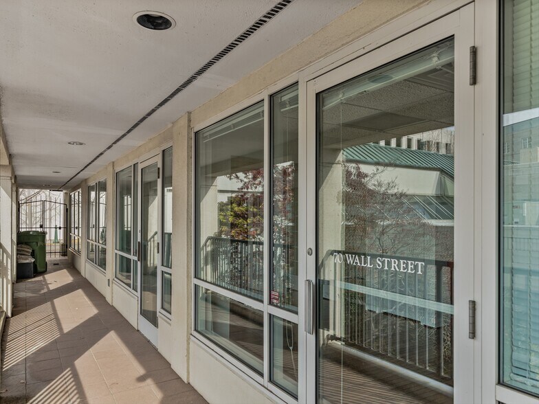 More Photos Of 70 Wall St, Asheville Office For Lease