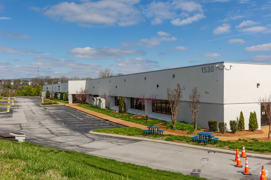 Primary Photo Of 1530 Antioch Pike, Antioch Manufacturing For Sale
