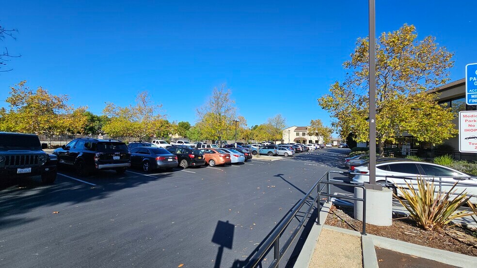 More Photos Of 5589 Winfield Blvd, San Jose Unknown For Lease