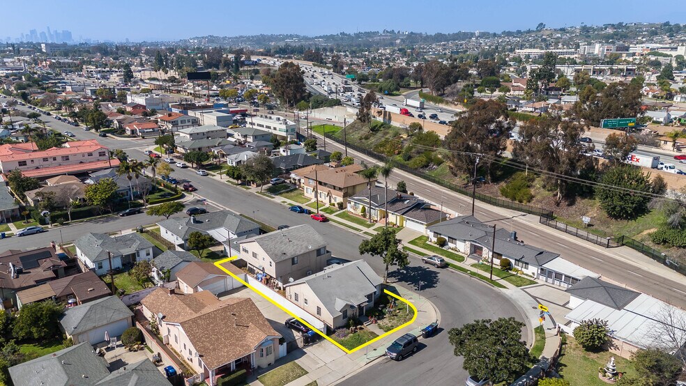 More Photos Of 231 Blackshear Ave, East Los Angeles Apartments For Sale