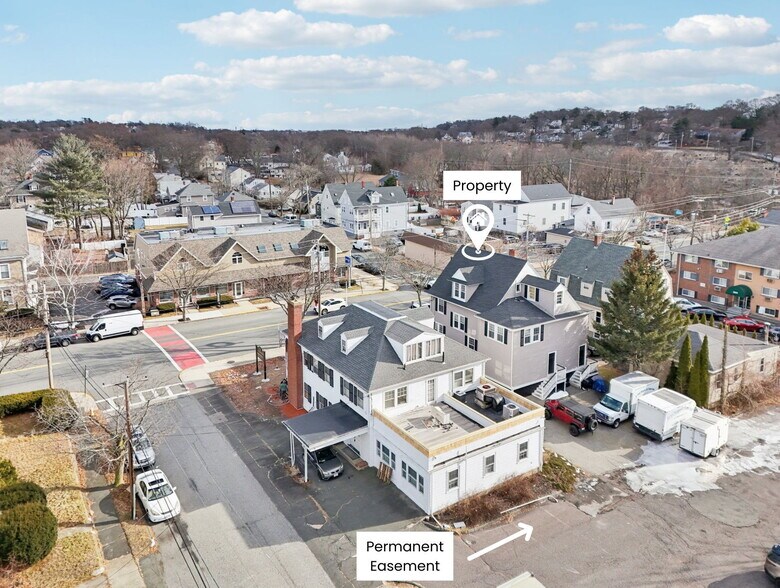 More Photos Of 327 Central St, Saugus Office For Sale