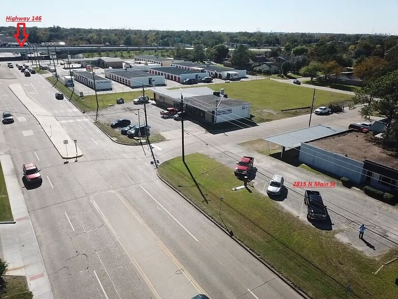 More Photos Of 2815 N Main St, Baytown Office Residential For Sale