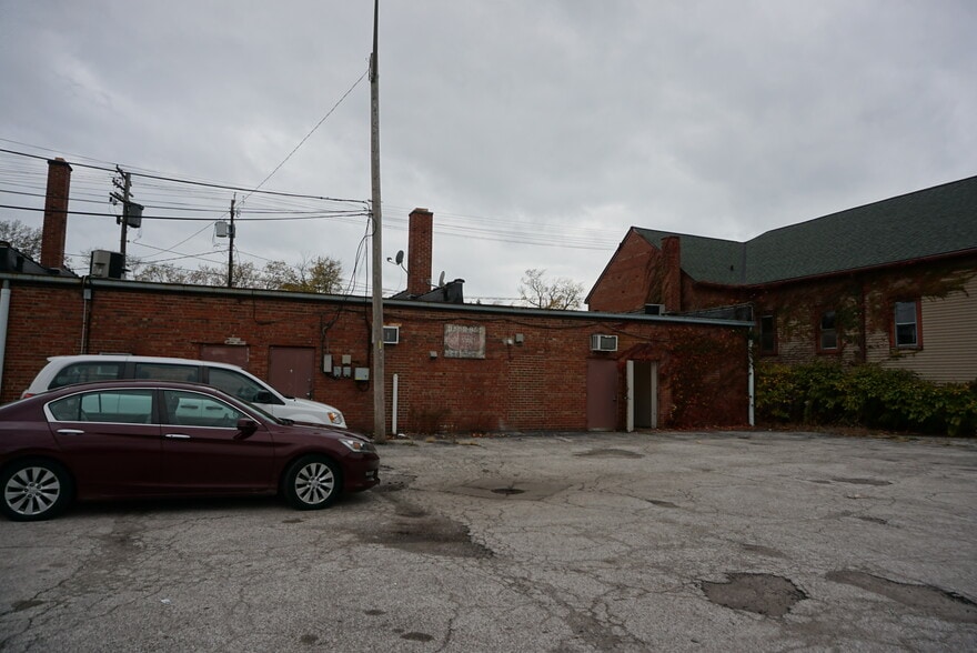 More Photos Of 673-685 E 185th St, Cleveland Storefront Retail Office For Sale
