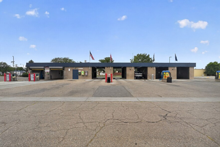More Photos Of , Longmont Specialty For Sale