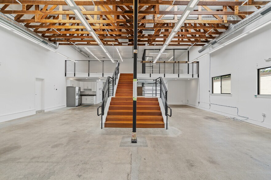 More Photos Of 629-639 S B St, San Mateo Storefront For Lease