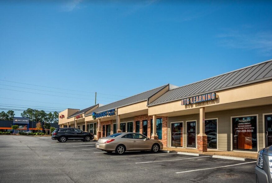 3709 Gentian Blvd, Columbus, GA 31907 For Lease