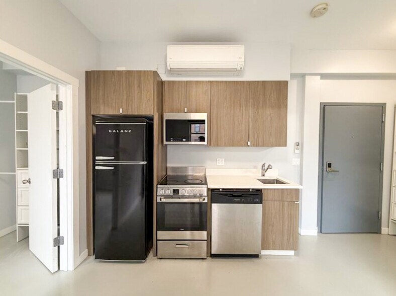 More Photos Of 4700 N Racine Ave, Chicago Apartments For Sale