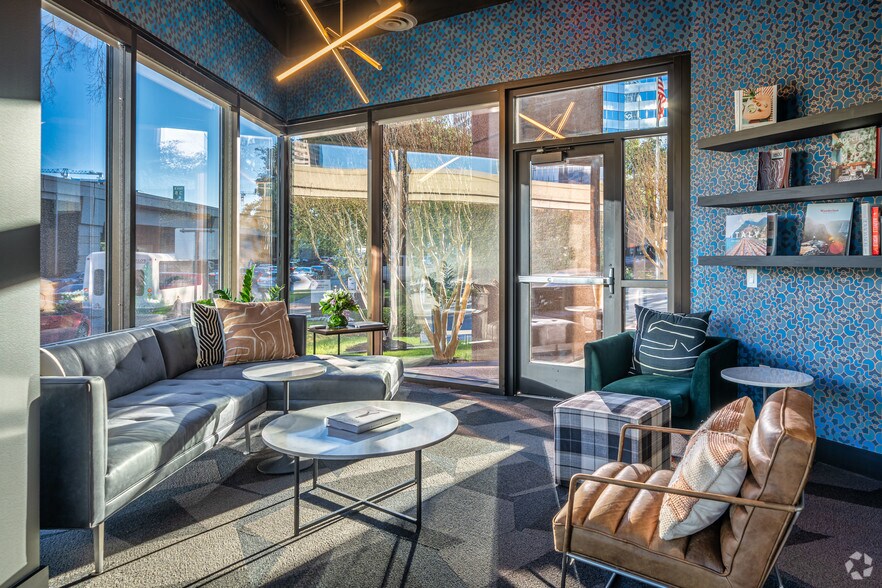 More Photos Of 1800 West Loop S, Houston Office For Lease