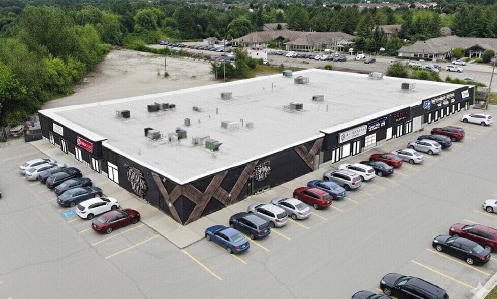 Primary Photo Of 689 Oxford St W, London Storefront For Lease