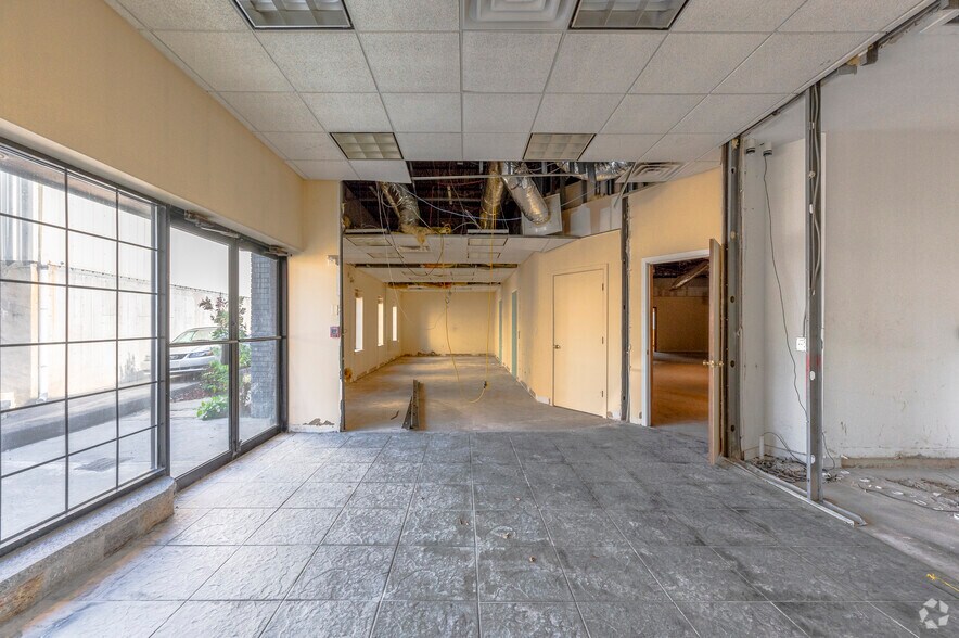 More Photos Of 225 Main St, Norwalk Manufacturing For Sale