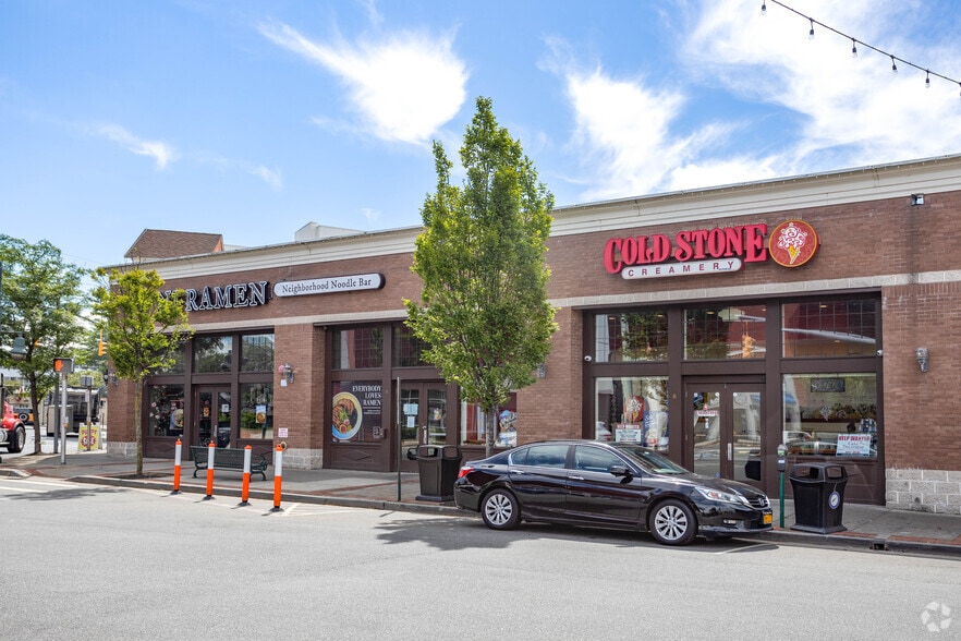 More Photos Of 1 Atlantic Ave, Lynbrook General Retail For Lease