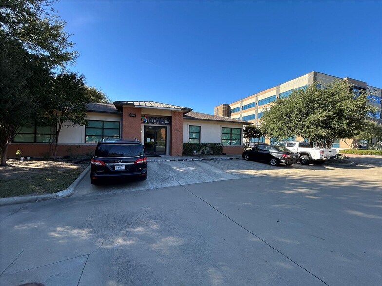 More Photos Of 4700 Dexter Dr, Plano Medical For Sale