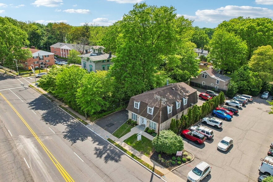 More Photos Of 1530 Saint Georges Ave, Rahway Medical For Sale