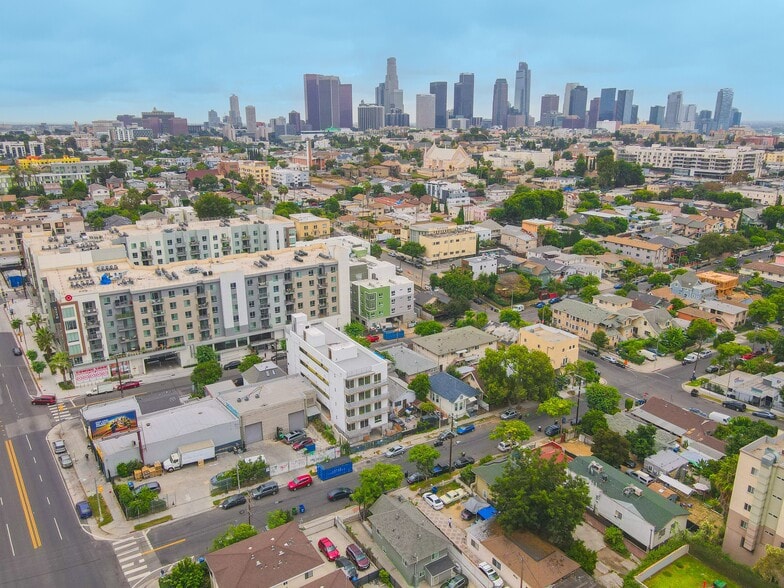 More Photos Of 319 N Westlake Ave, Los Angeles Apartments For Sale