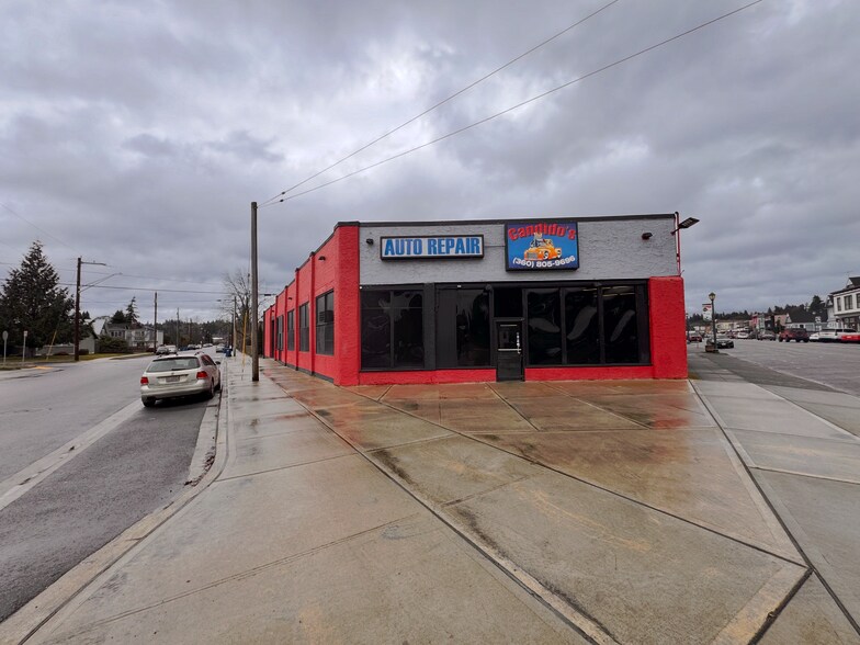 More Photos Of 225 W Main St, Monroe General Retail For Sale