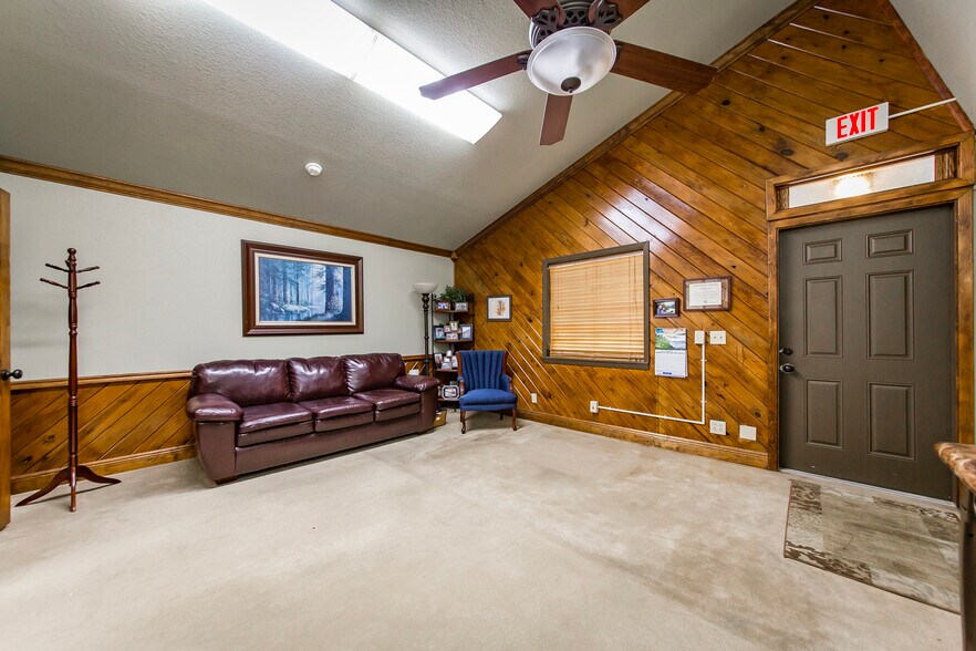More Photos Of 2911 Pine St, Arkadelphia Medical For Sale