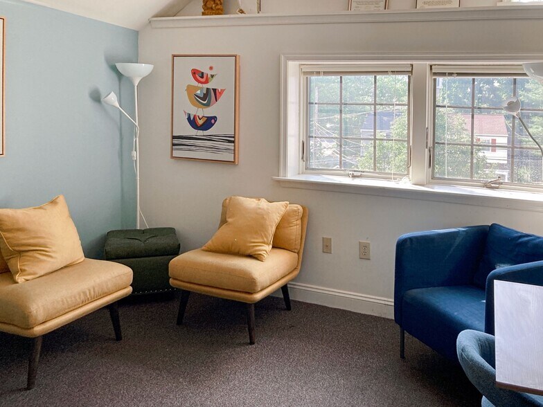 More Photos Of 2003 S Easton Rd, Doylestown Coworking Space