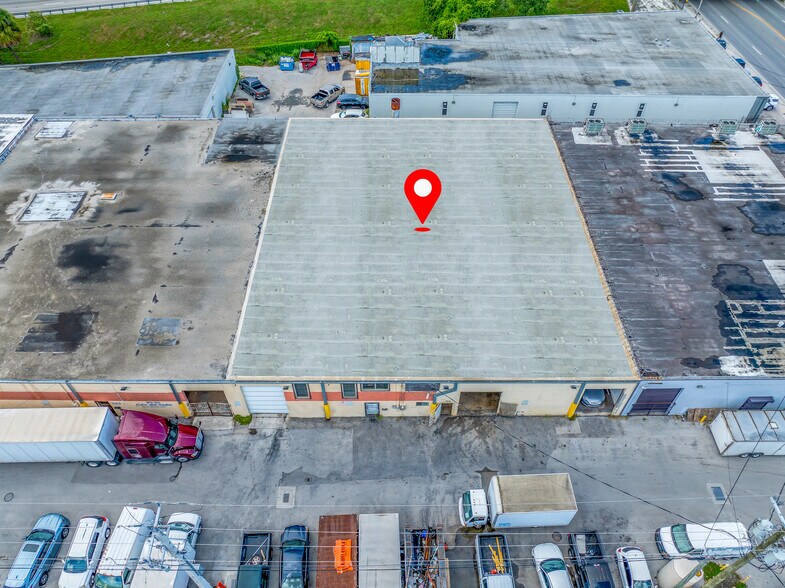 More Photos Of 3904 NW 32 Ave, Miami Warehouse For Sale