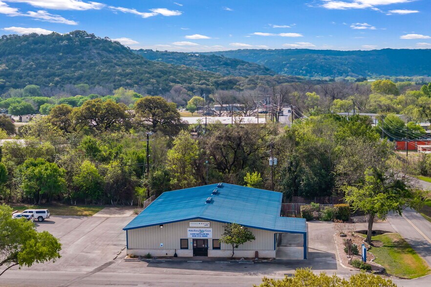More Photos Of 1399 Sattler Rd, New Braunfels Office For Sale