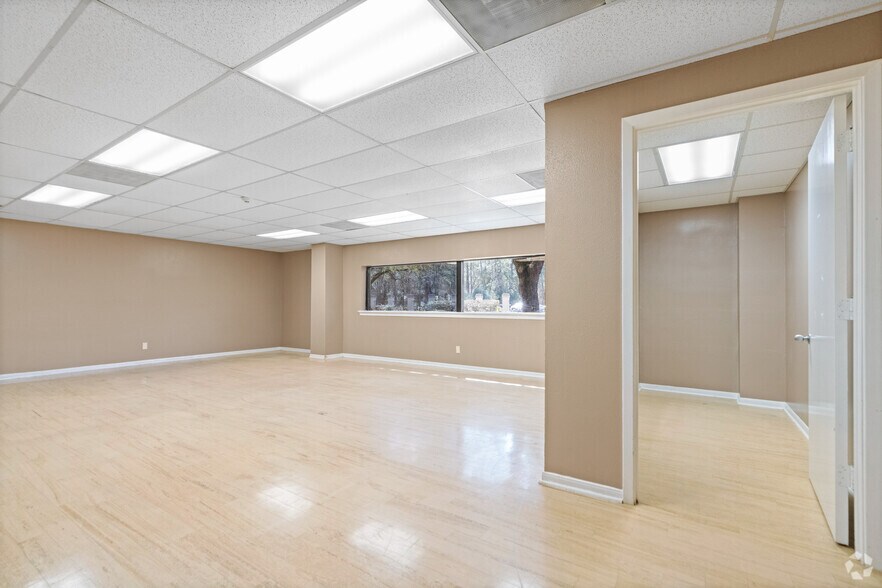 More Photos Of 17810 Spring Creek Forest Dr, Spring Schools For Lease