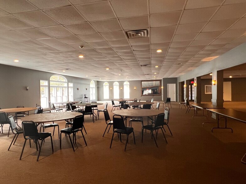 More Photos Of 9501 State Route 13, Camden General Retail For Sale