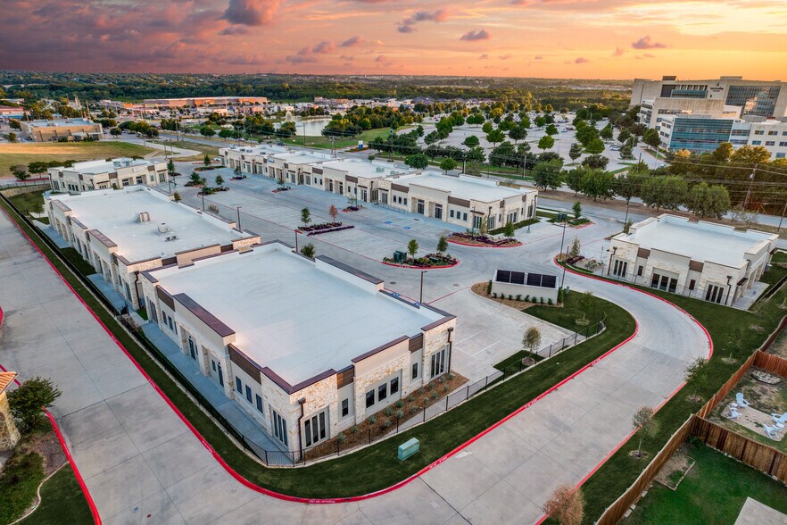 More Photos Of 2156 N Lake Forest Dr, McKinney Medical For Lease