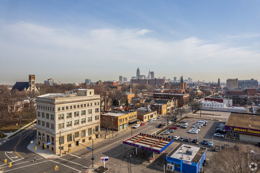 More Photos Of 3404 Lorain Ave, Cleveland Office Residential For Sale