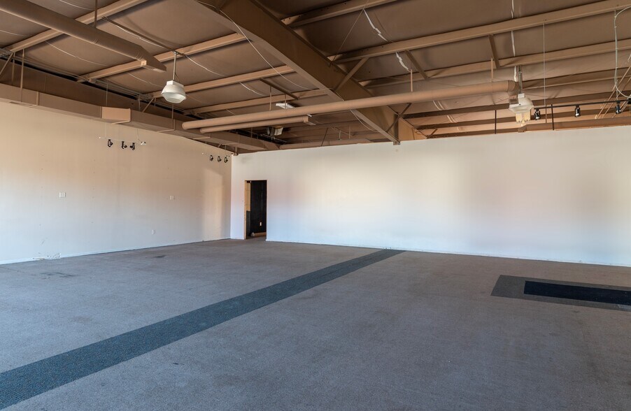 More Photos Of 1606 7th St, Las Vegas Storefront For Lease