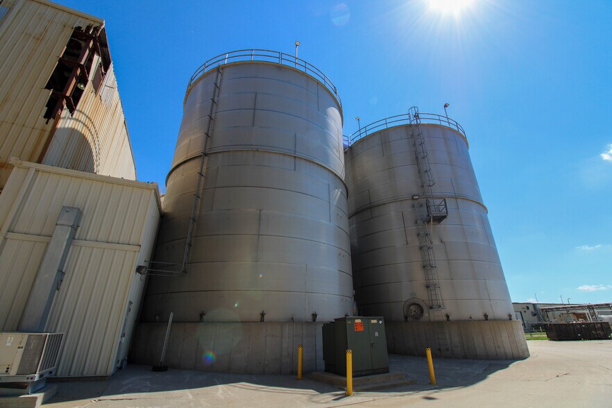 More Photos Of 6059 159th St, Galva Food Processing For Sale