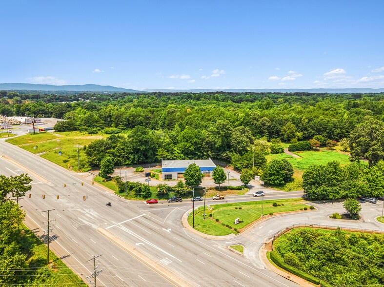 More Photos Of 5215 Wade Hampton Blvd, Taylors Land For Sale